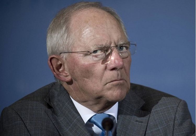 sieht sich immer wieder attacken aus griechenland ausgesetzt finanzminister wolfgang schaeuble 1600x1200 121a3